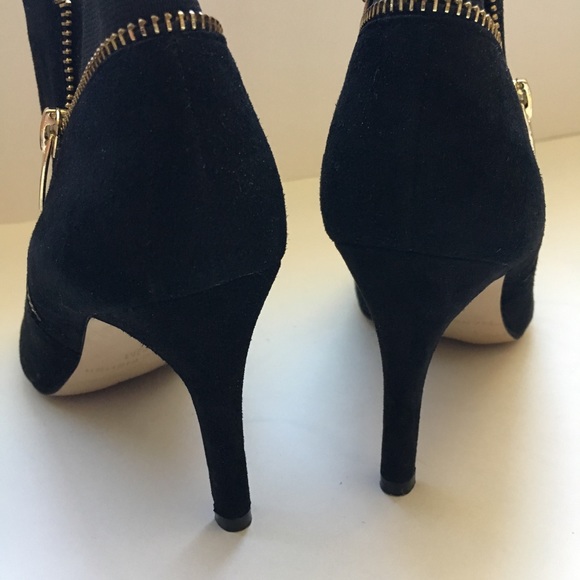 🆕MARC FISHER Black Peep Toe Suede Pumps Sz 6-1/2 - Picture 5 of 6